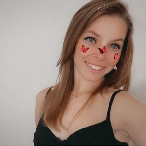 Meet your Posher, Danica